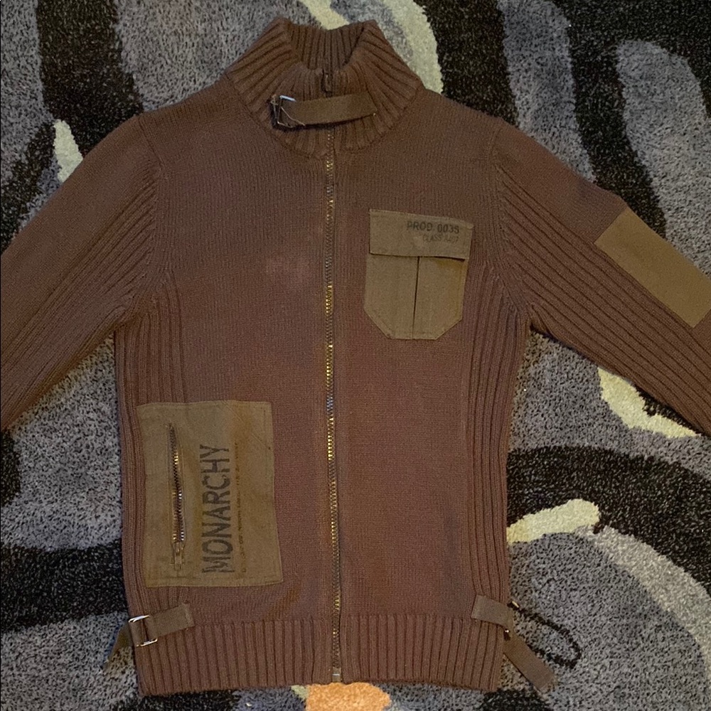 Cozy Brown Zip Up Sweater with High Collar and Ribbed Cuffs